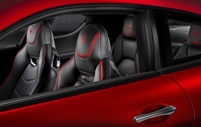 Maserati GranTurismo MC Centennial Edition gövde ayrıntısı