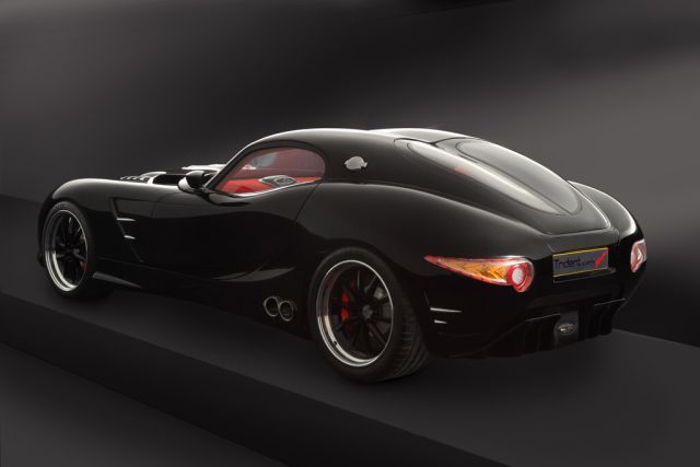 Trident Magna fastback arka bölüm ve çift parçalı cam