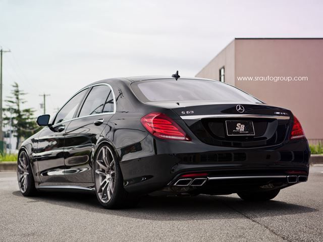 Mercedes-Benz S63 AMG SR Auto arka üç çeyrek görünüm