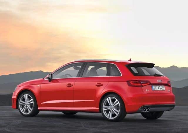 Audi A3 Sportback arkadan üç çeyrek