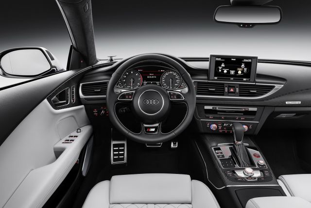 Audi S7 Sportback arka üç çeyrek görünüm