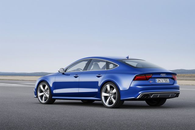 Audi S7 Sportback arka tampon ayrıntıları