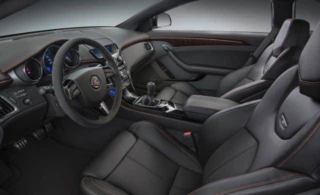 Cadillac CTS-V Coupe Special Edition iç mekânı