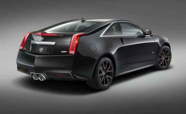 2015 Cadillac CTS-V Coupe Special Edition arka görünümü