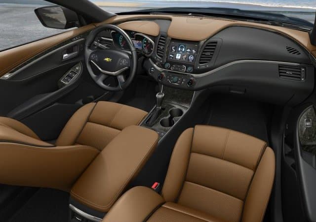 Chevrolet Impala kabin görünümü