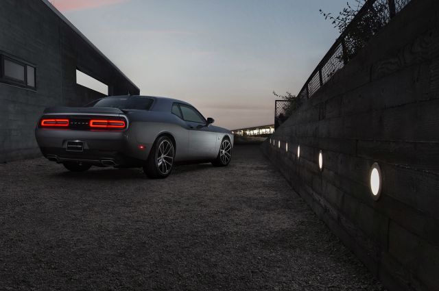 Dodge Challenger bagaj ve kullanım alanı