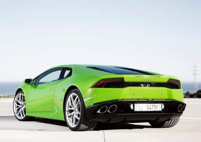 Huracan LP 610-4 yeşil gövde görünümü