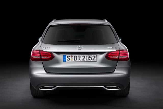Mercedes C-Serisi station wagon tanıtım görseli 4