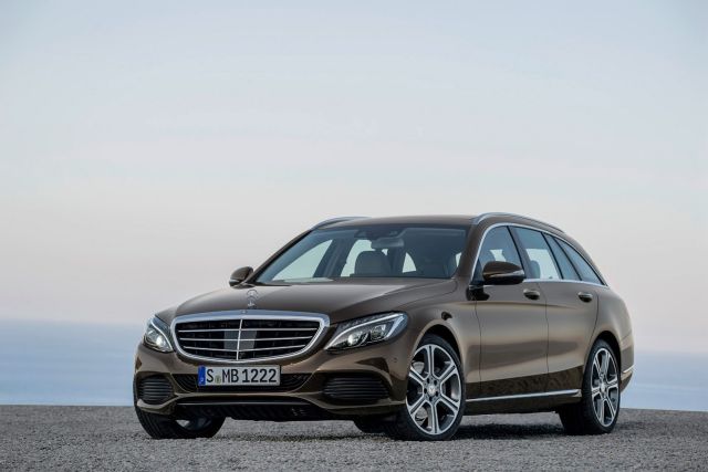 Mercedes C-Class station wagon tanıtım görseli 6