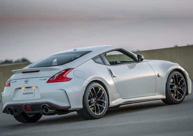 Nissan 370Z NISMO arka profil