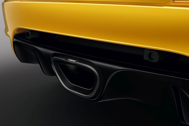 Megane RS 275 Trophy jant ve gövde ayrıntısı