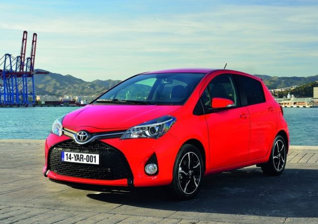 Toyota Yaris iç mekan ayrıntısı görseli 15