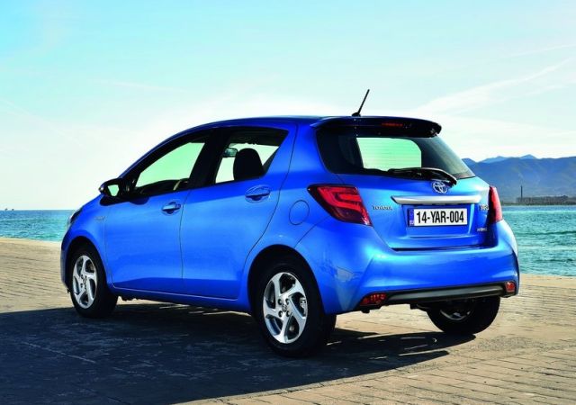 Toyota Yaris makyajlı gövde görünümü görseli 4