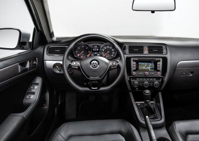 Volkswagen Jetta ön cephe görünümü