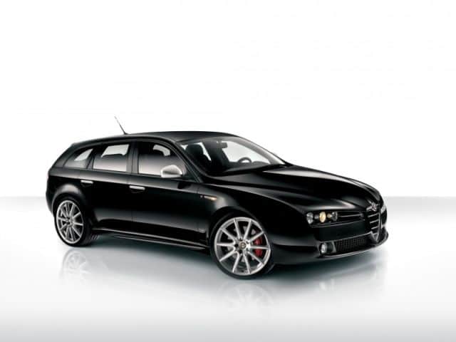 Alfa Romeo 159 Sportwagon TI ön ve yan görünümü