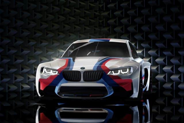 BMW Vision Gran Turismo arka görünümü ve büyük spoyleri