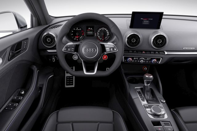 A3 clubsport quattro concept kokpit ayrıntısı
