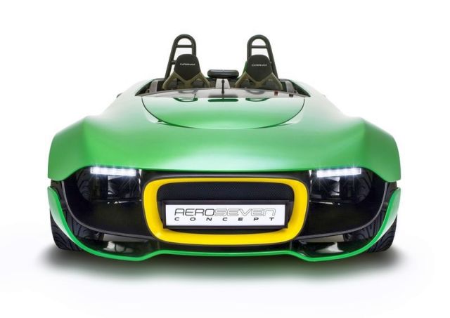 Caterham AeroSeven ön gövde ayrıntıları