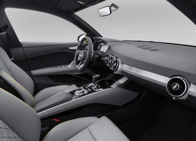Audi konsept otomobilin dört kişilik iç mekânı