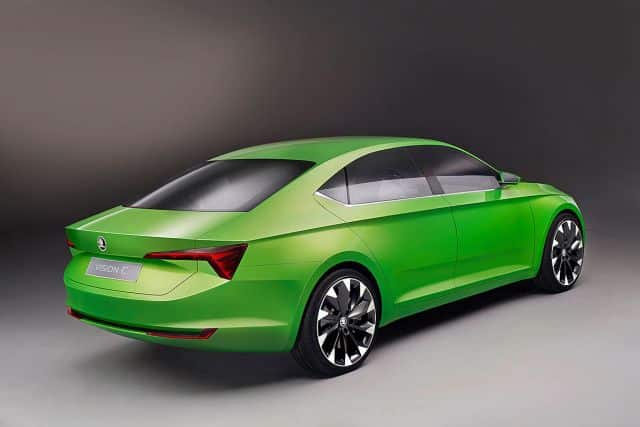 Skoda VisionC yan profil ve arka tasarımı
