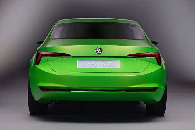 Skoda VisionC arka üç çeyrek görünümü
