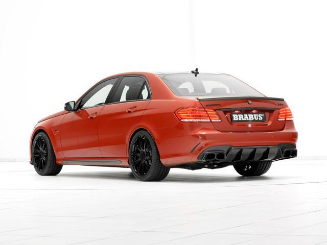 Mercedes E63 AMG tabanlı BRABUS 850 yan profili