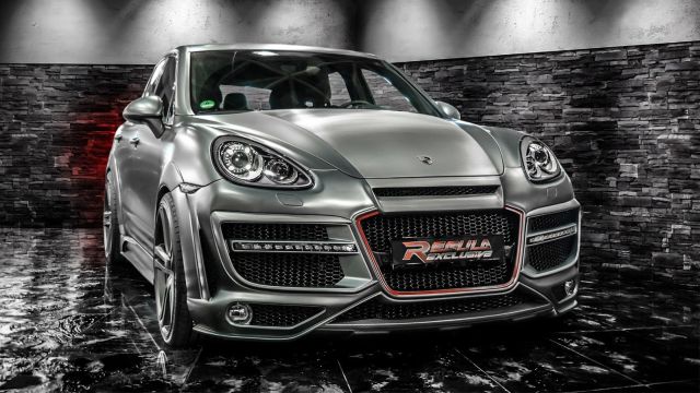 Regula Exclusive Porsche Cayenne arka üç çeyrek görünüm
