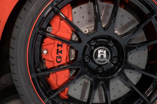 Golf GTI Wolfsburg Edition özel kabin ayrıntıları