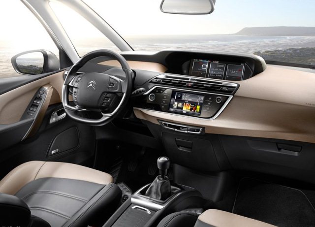 C4 Picasso çift ekranlı gösterge paneli