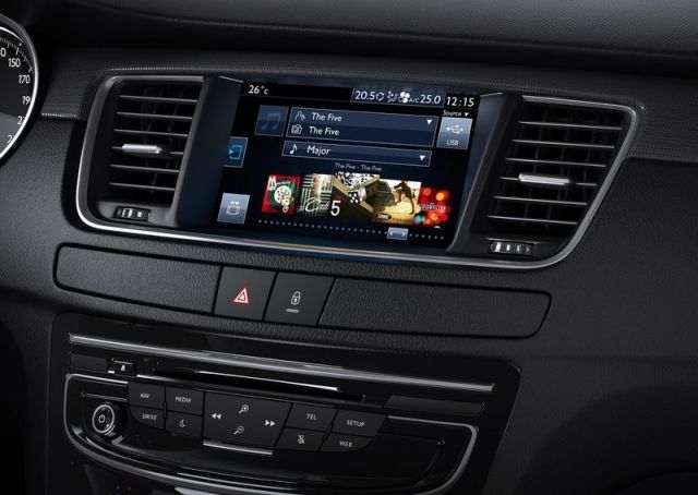 Peugeot 508 sedan arşiv fotoğrafı