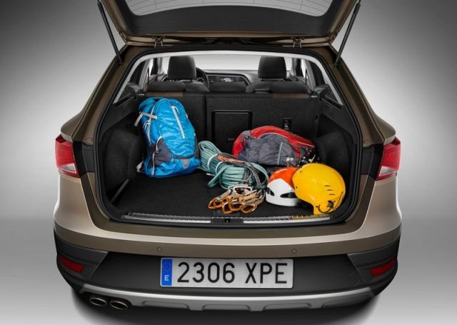 Leon X-Perience açık bagaj ve spor ekipmanları
