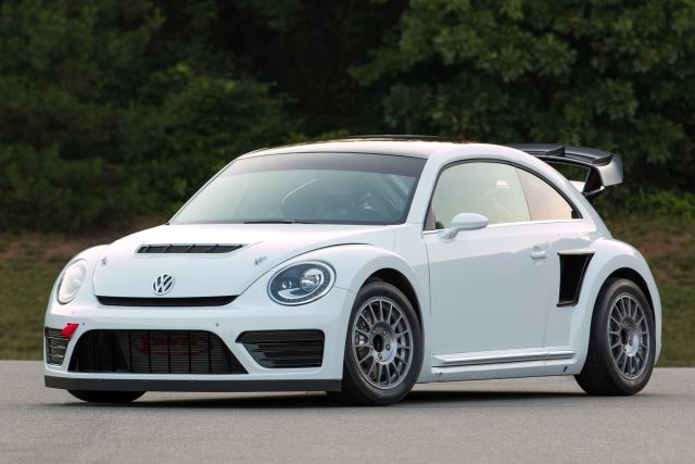 Beetle GRC geniş gövde ve arka kanat görünümü