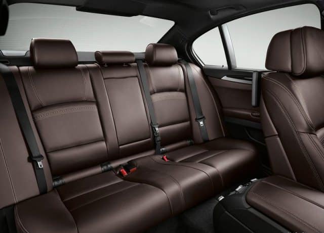 BMW 5 Series F10 ön koltukları