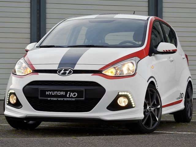 Hyundai i10 özel seri ön koltukları