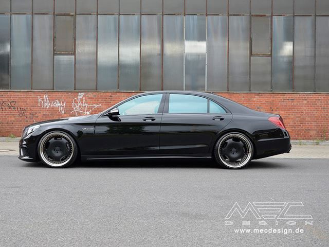 Mercedes-Benz S 63 AMG MEC Design ön üç çeyrek görünümü
