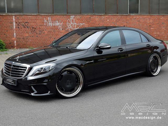 S 63 AMG MEC Design arka üç çeyrek görünümü