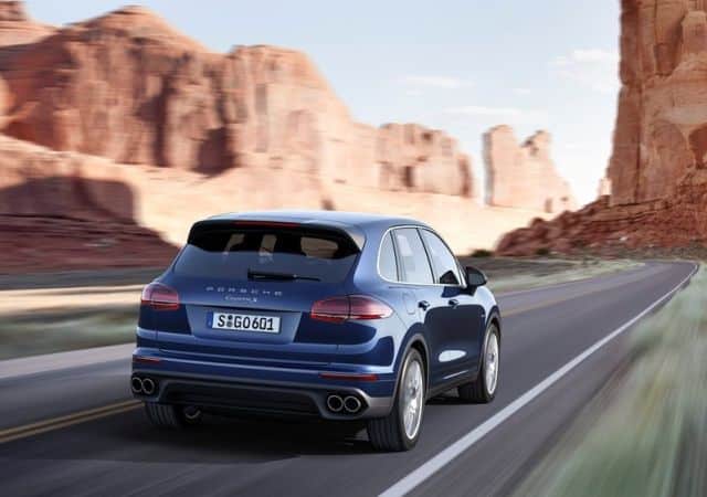 Porsche Cayenne ön gövde ayrıntısı