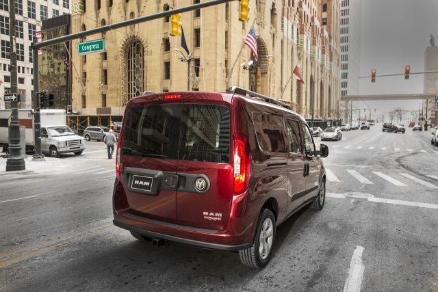 Ram ProMaster City Wagon arka kapıları