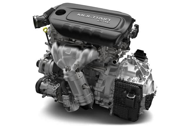 Ram ProMaster City 2.4 litrelik Tigershark motor ve dokuz ileri şanzıman