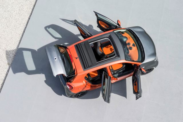 Smart Forfour bagaj kapağı ve arka tasarım
