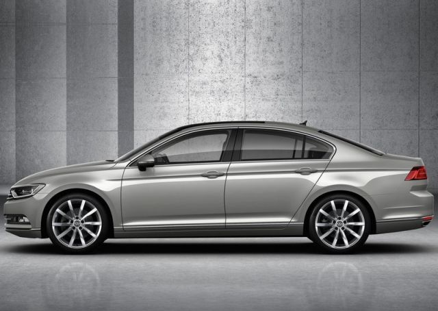 Volkswagen Passat B8 ön üç çeyrek görünümü
