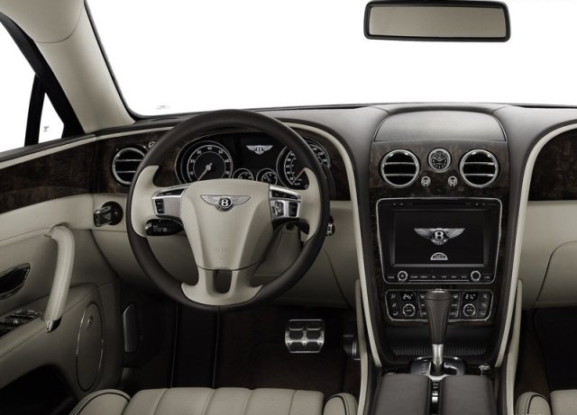 Bentley Flying Spur gösterge paneli