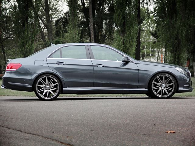 Carlsson CE 30 sedan yandan görünüm