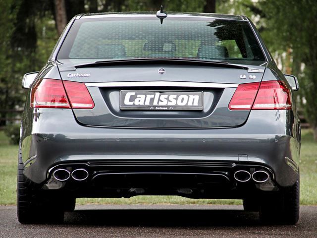 Carlsson CE 30 arkadan görünüm ve bagaj rozeti