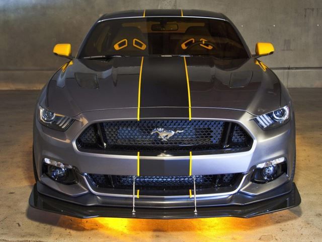 Ford Mustang F-35 Lightning II Edition önden görünümü