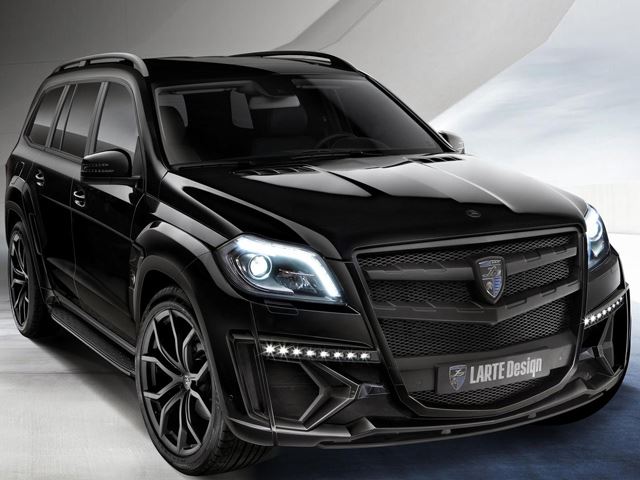 Mercedes GL Black Crystal önden üç çeyrek görünüm