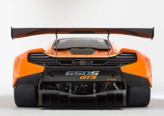 650S GT3 arkadan görünümü