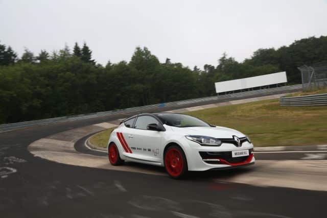 Megane RS 275 Trophy R Nordschleife pistinde