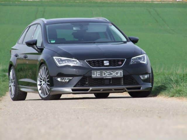 Siyah Seat Leon ST JE Design önden yol görünümü