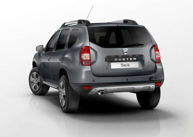 Dacia Duster 1.5 dCi yenilenen arka tasarım